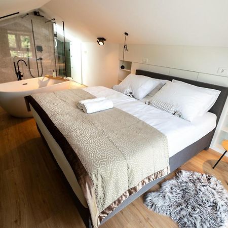 Apartments Kras 24 With Pool Сезана Экстерьер фото