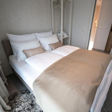 Apartments Kras 24 With Pool Сезана Экстерьер фото